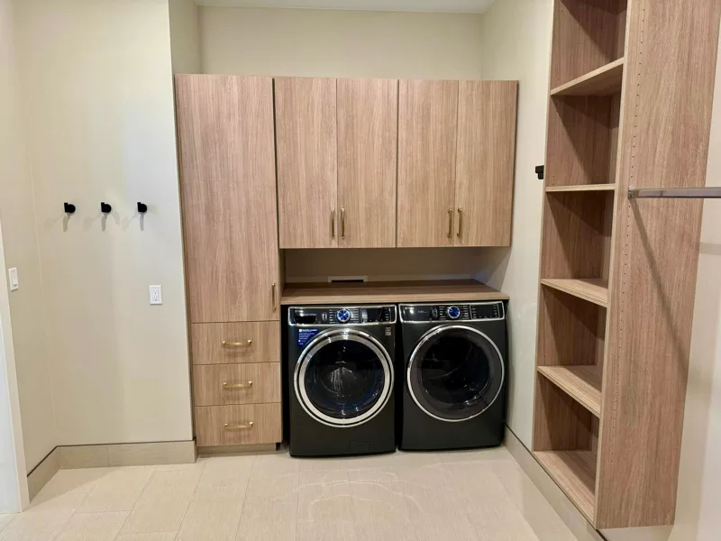 Rift oak island kitchen — custom cabinetry by Cozzens Cabinets, photo 18