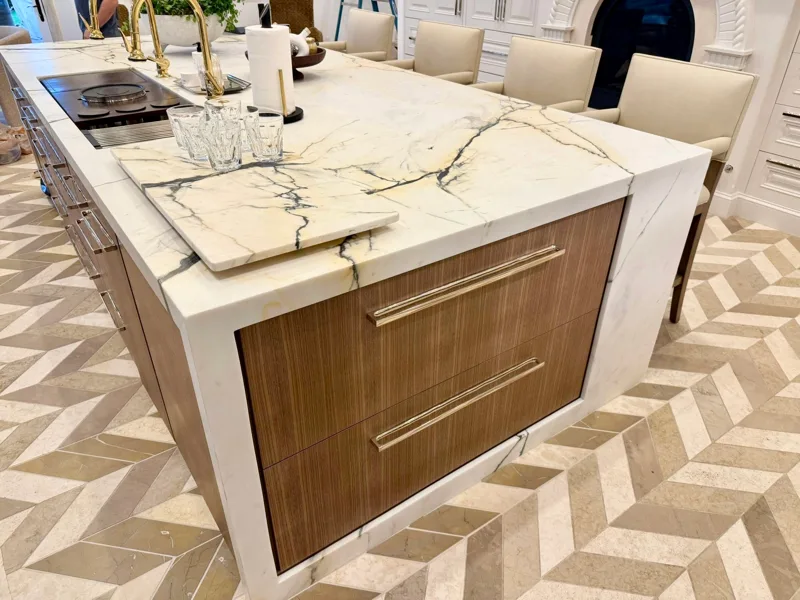 The Salon House — custom cabinetry by Cozzens Cabinets, photo 2