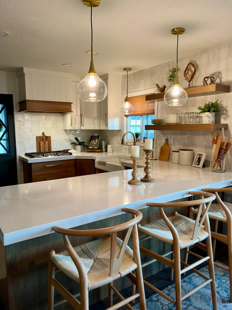 White oak farmhouse kitchen — custom cabinetry by Cozzens Cabinets, photo 5