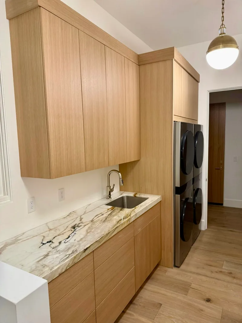 White oak residence — custom cabinetry by Cozzens Cabinets, photo 16