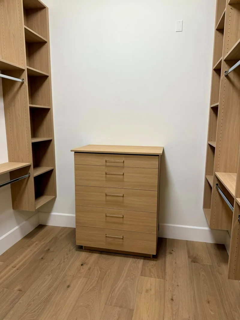 White oak residence — custom cabinetry by Cozzens Cabinets, photo 26
